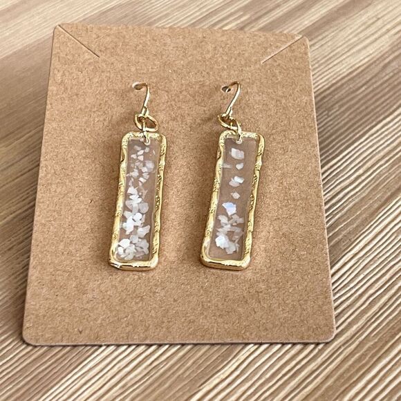 NEW Embedded Mother Of Pearl Flecks Rectangle Textured Metal Dangle Earrings - Picture 3 of 4
